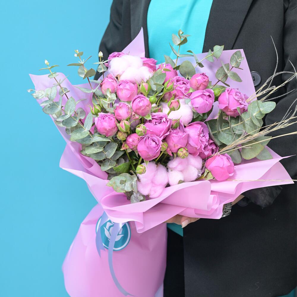 Bouquet "Charm" with pink peony roses