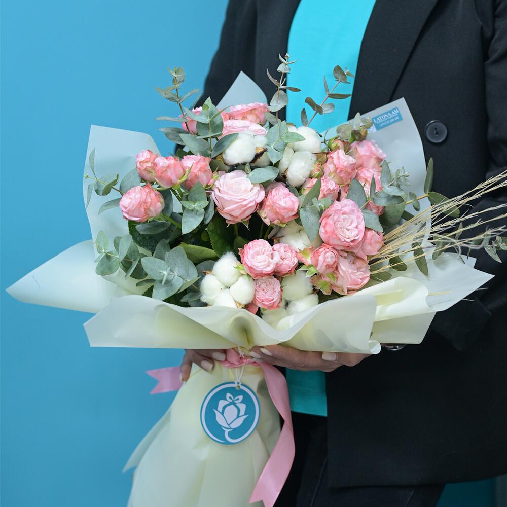 Bouquet "Marriot" with Peony Roses