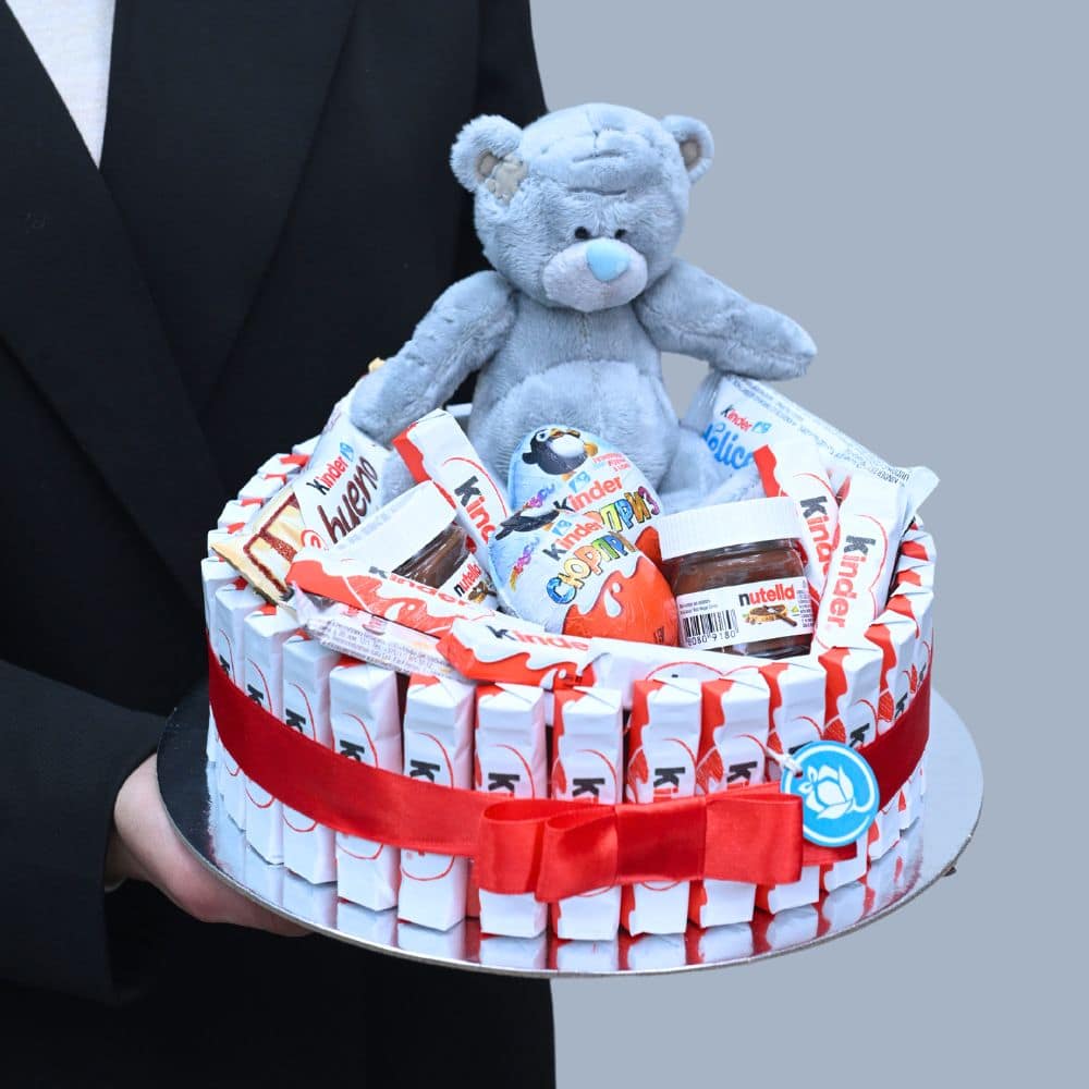 Kinder Gift Round with Teddy