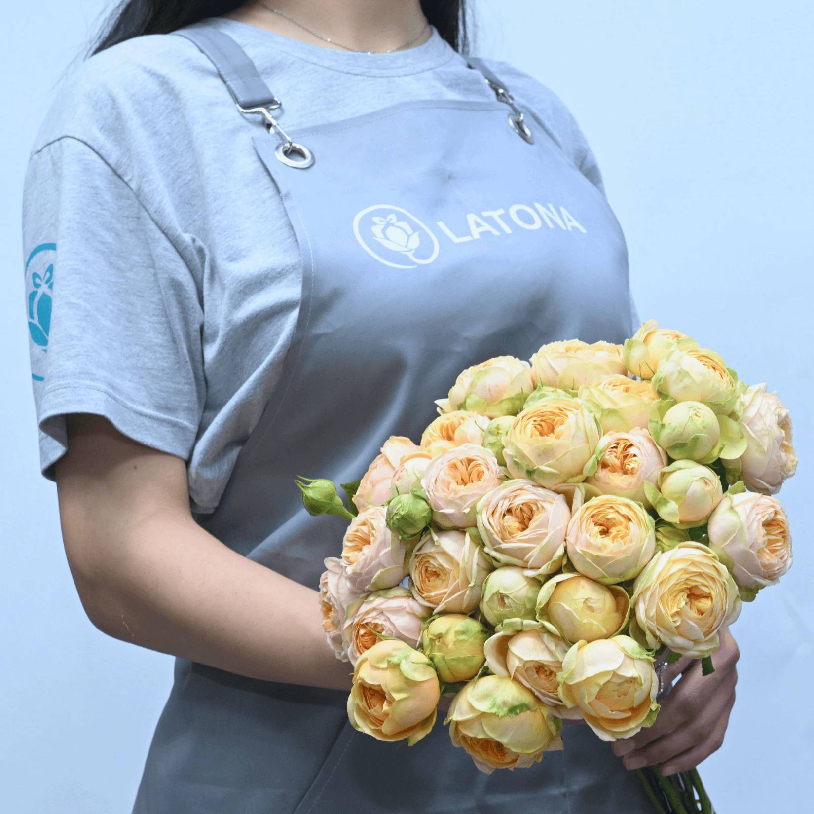 Bouquet with Sweet Catalina Peony Spray Roses