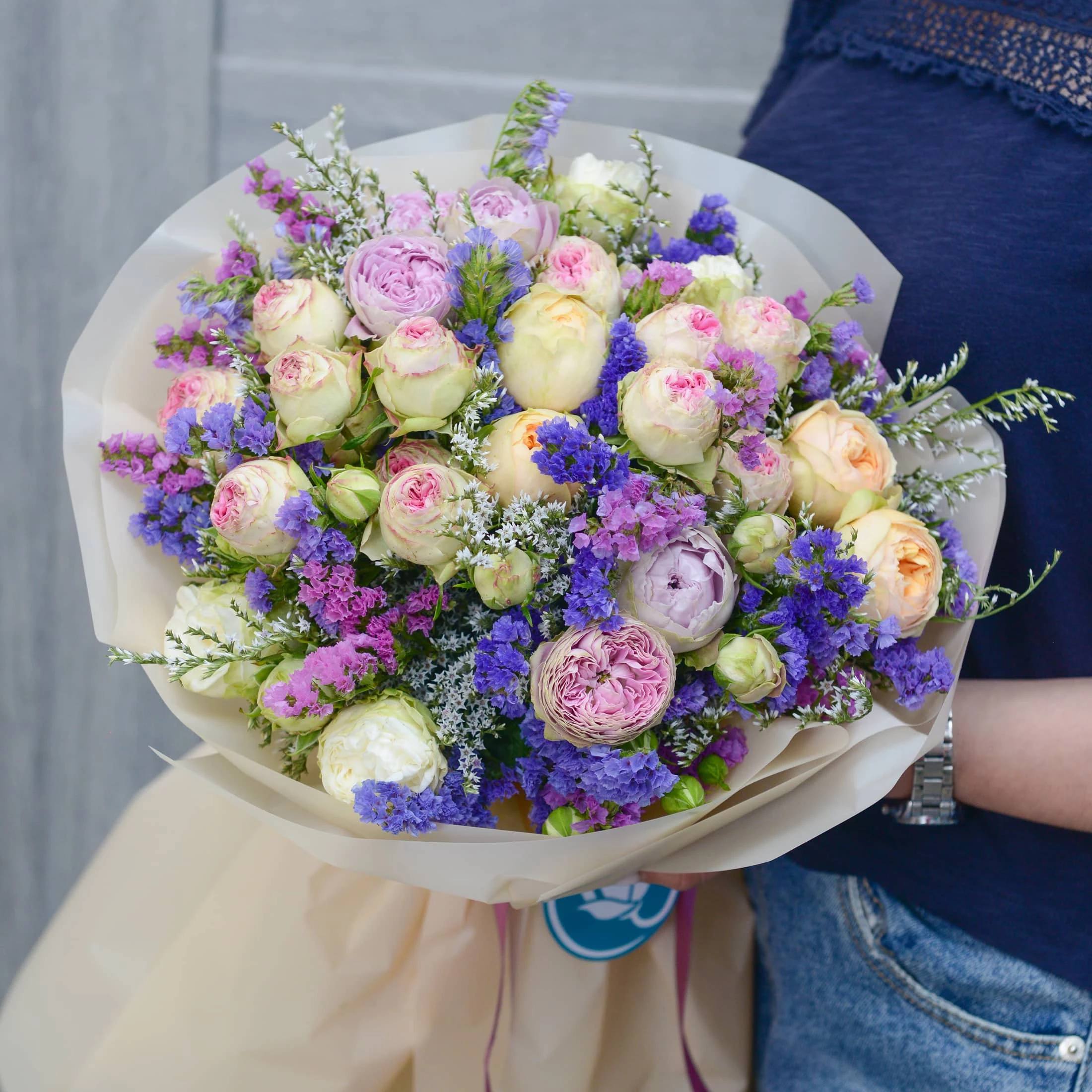 Bouquet CILICIA with peony roses