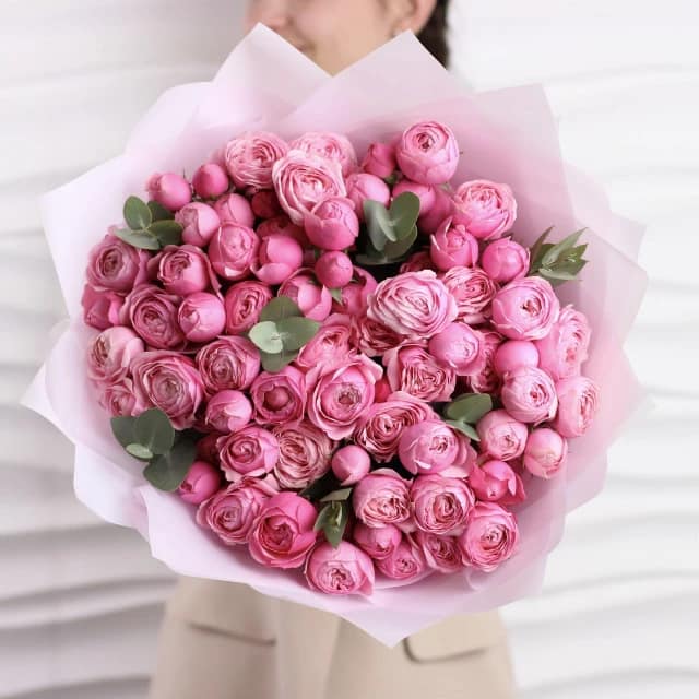 Bouquet SEBASTIA with peony roses