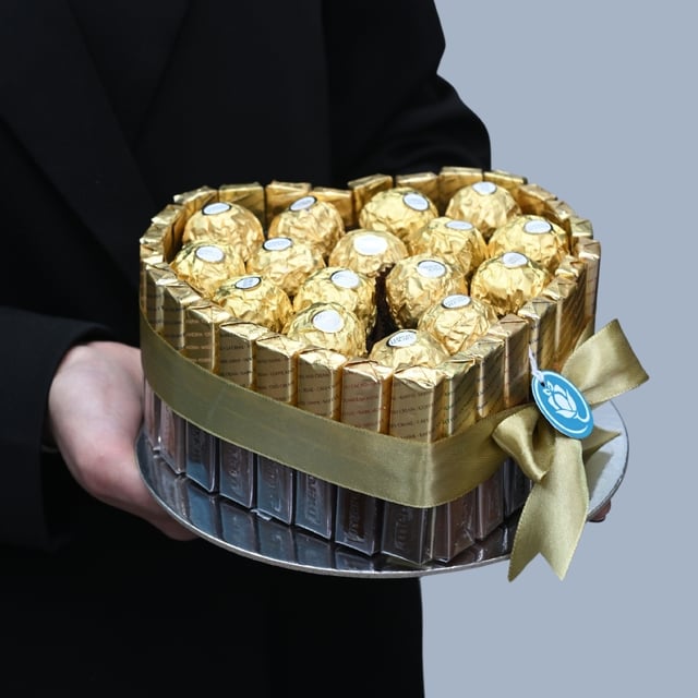 Golden Heart Gift Box