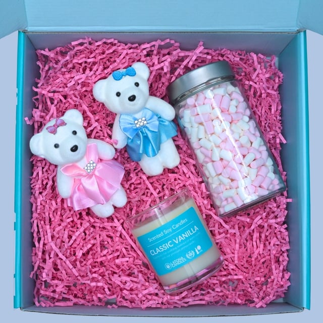 Cozy Gift Box with Teddy Bears Marshmallows