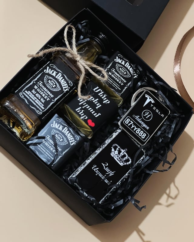 Նվեր տուփ «THE BOX» տղամարդու համար №1