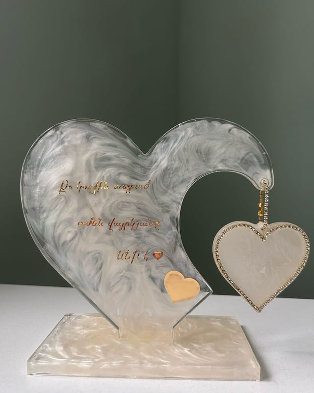 Հուշանվեր  էպոքսիդային խեժից