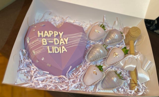 Chocolate heart with strawberries