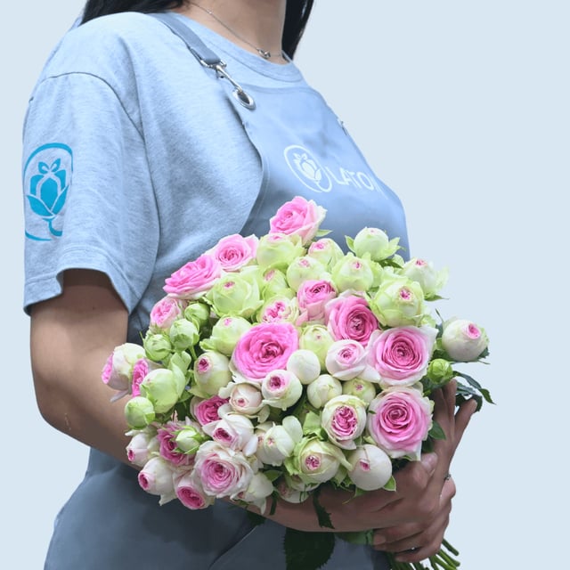 Bouquet with Gelato Peony Spray Roses