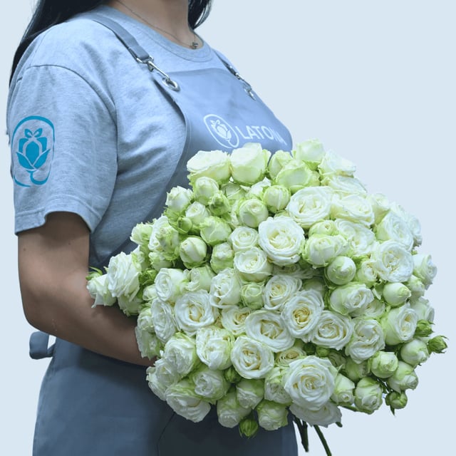 Bouquet with Medium Miss Bombastic Peony Spray Roses