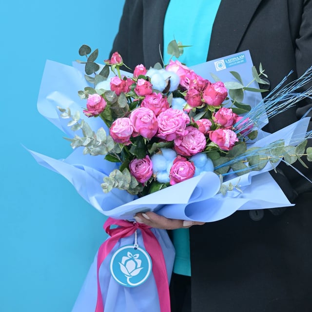 Bouquet "Grace" with peony roses