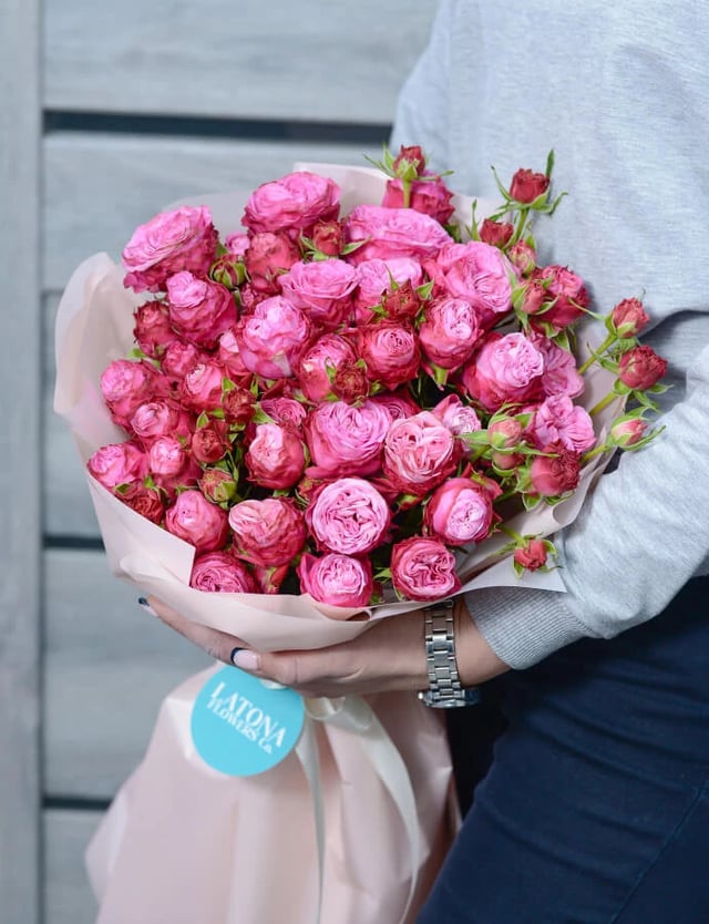 Bouquet "Shakira' with Peony  Roses